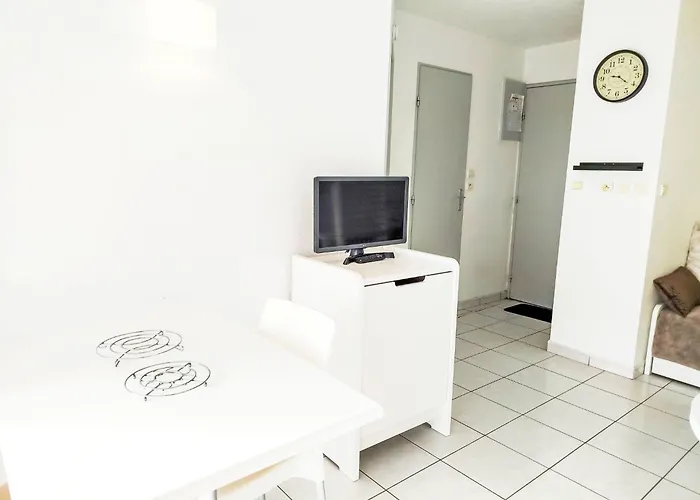 Primavera-3 By Interhome *